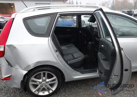 2012 Hyundai Elantra Touring Se z USA, uszkodzony, nr VIN KMHDC8AE2CU147172